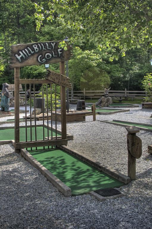Foxhunt At Sapphire Valley Exterior foto