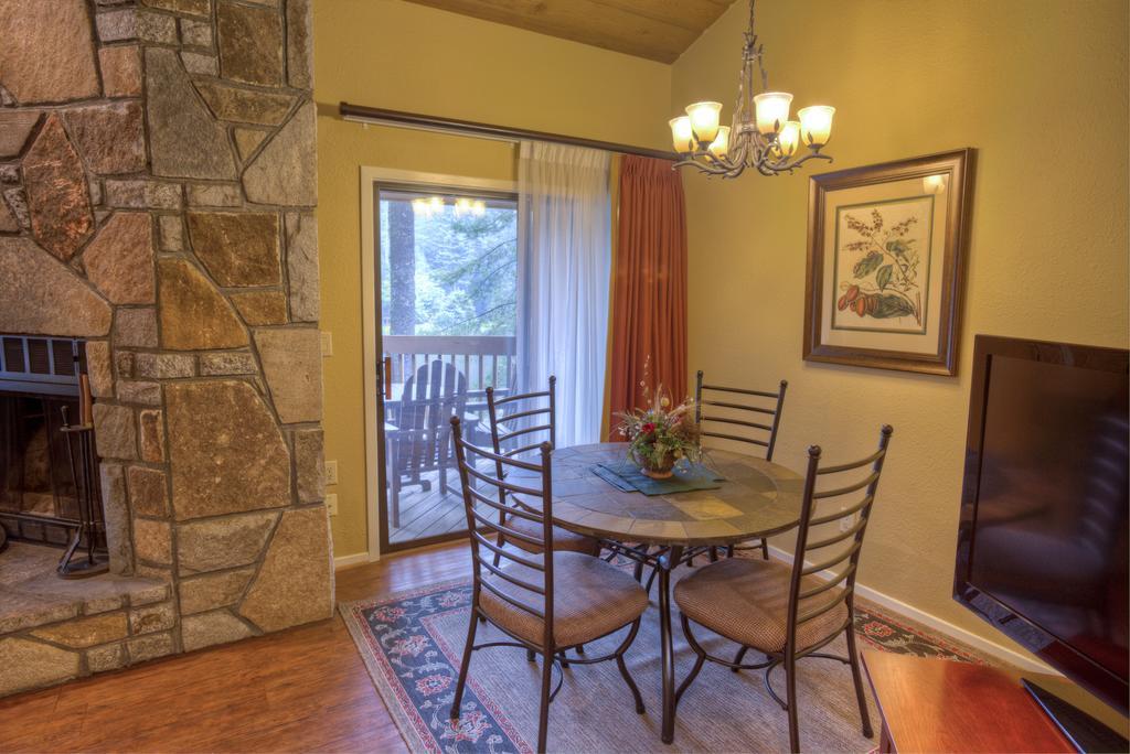 Foxhunt At Sapphire Valley Exterior foto