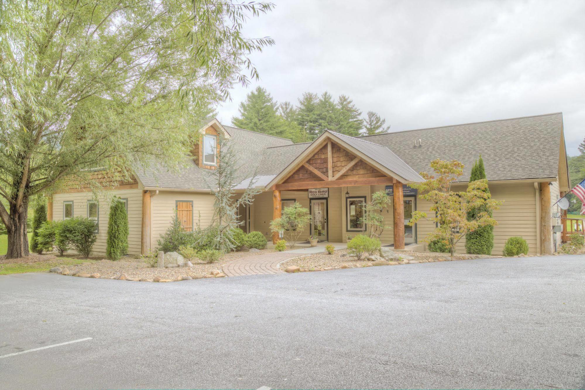 Foxhunt At Sapphire Valley Exterior foto
